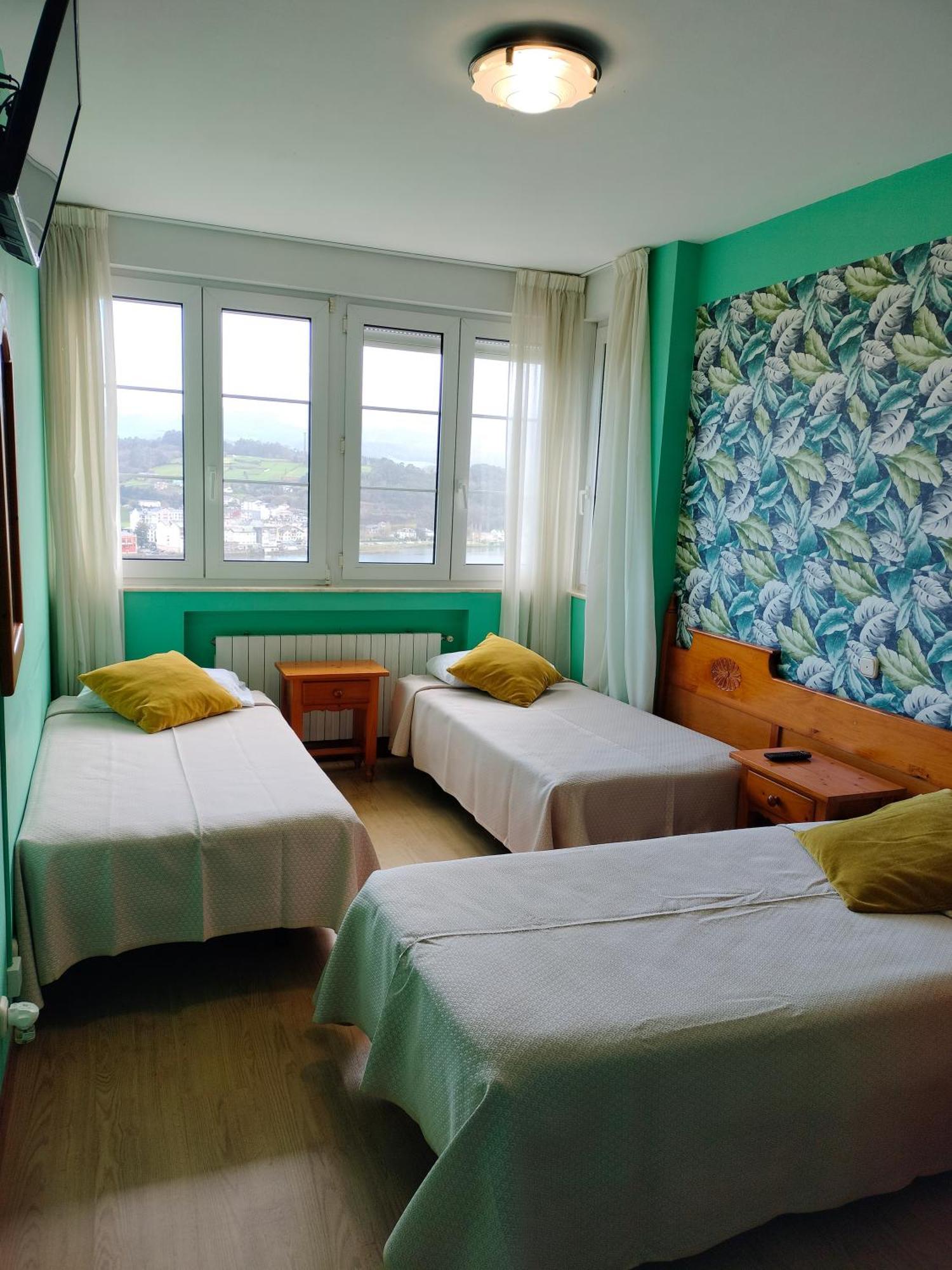 Hotel Capellan Navia Buitenkant foto